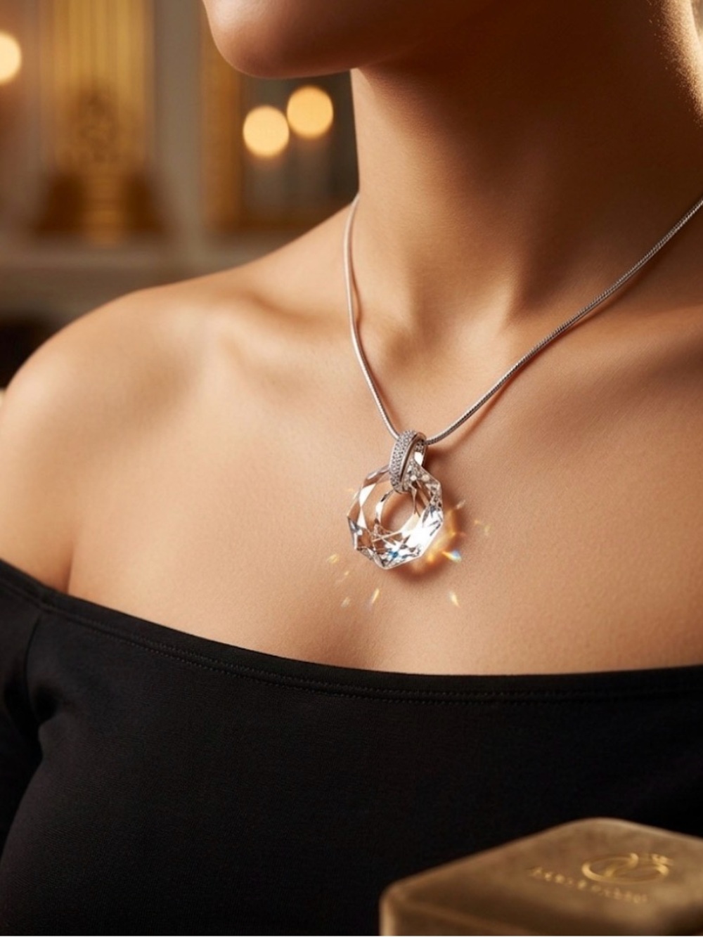 Swarovski crystal Elegant Silver Pendant Necklace